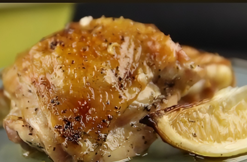 Lemon Garlic Keto Chicken Thighs Recipe